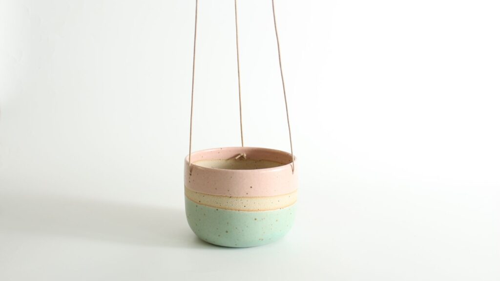 Habulous Unveils Collection of Ceramic Plant Hangers