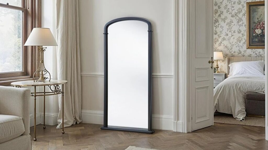 Unlock a New Perspective: Olivia’s Design Expert Explains the Power of a Well-Placed Mirror