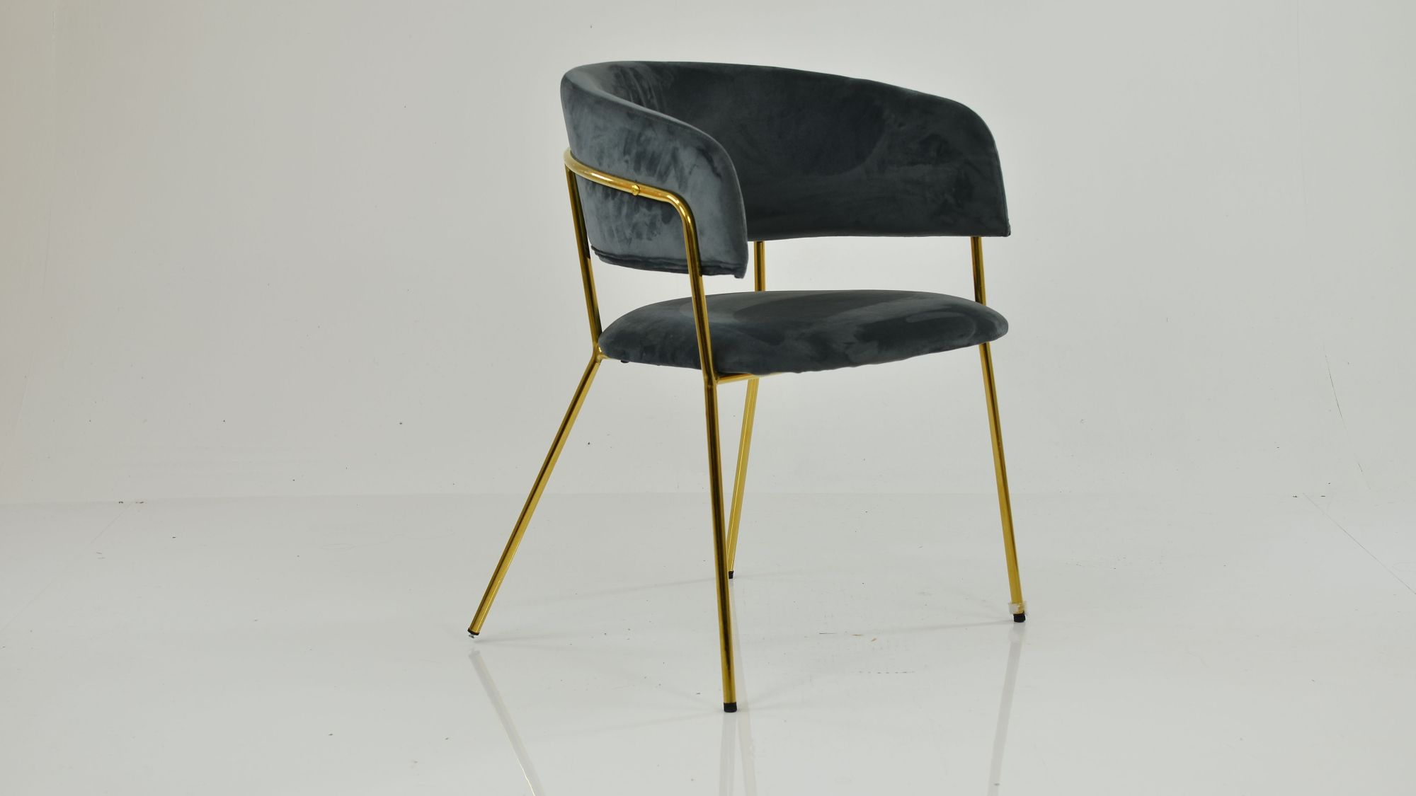 Five Dining Chair Mistakes Making Everyday Meals More Chaotic